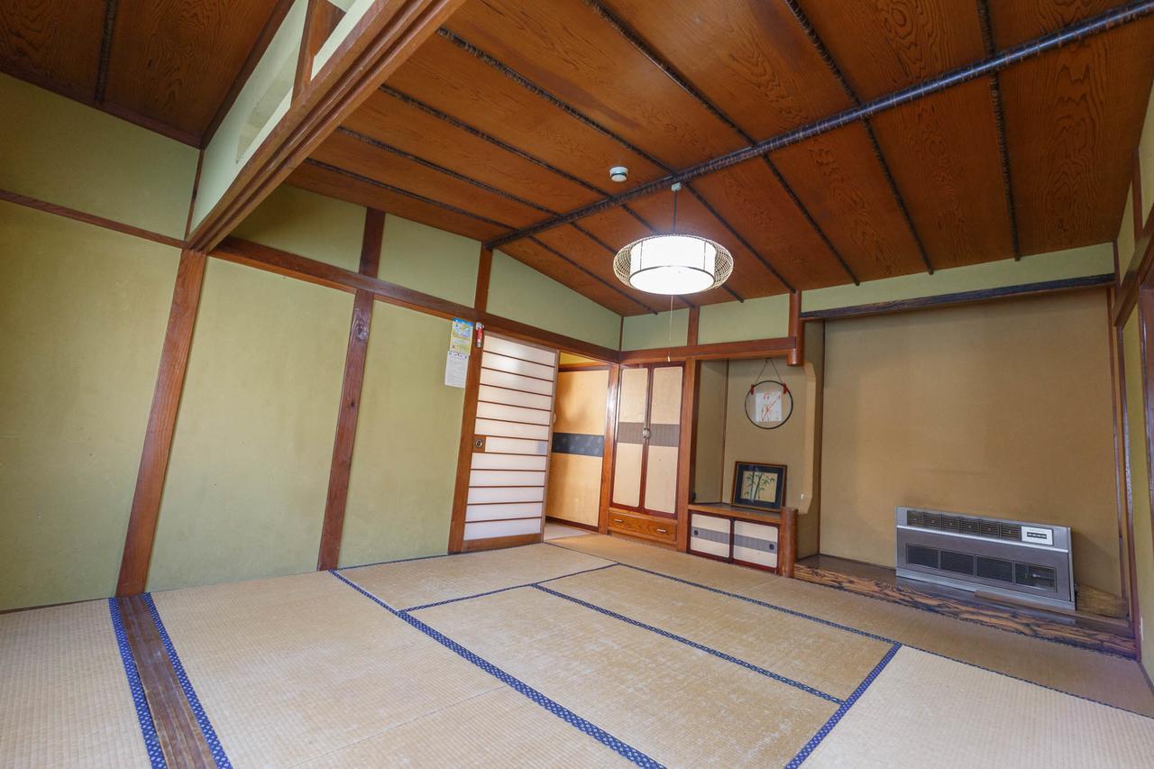 柏屋旅館＜シェアハウス&ゲストハウス＞ Saku Exteriör bild