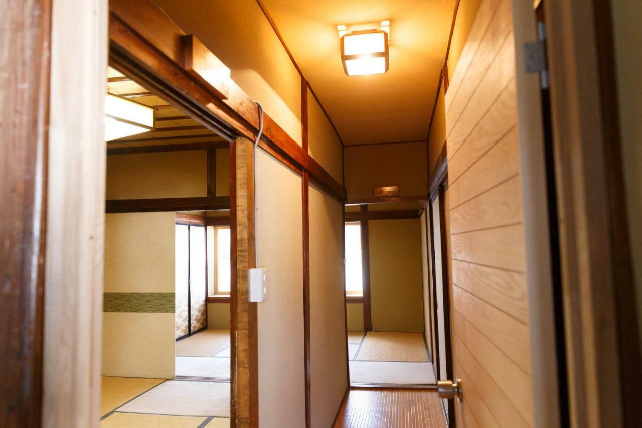 柏屋旅館＜シェアハウス&ゲストハウス＞ Saku Exteriör bild