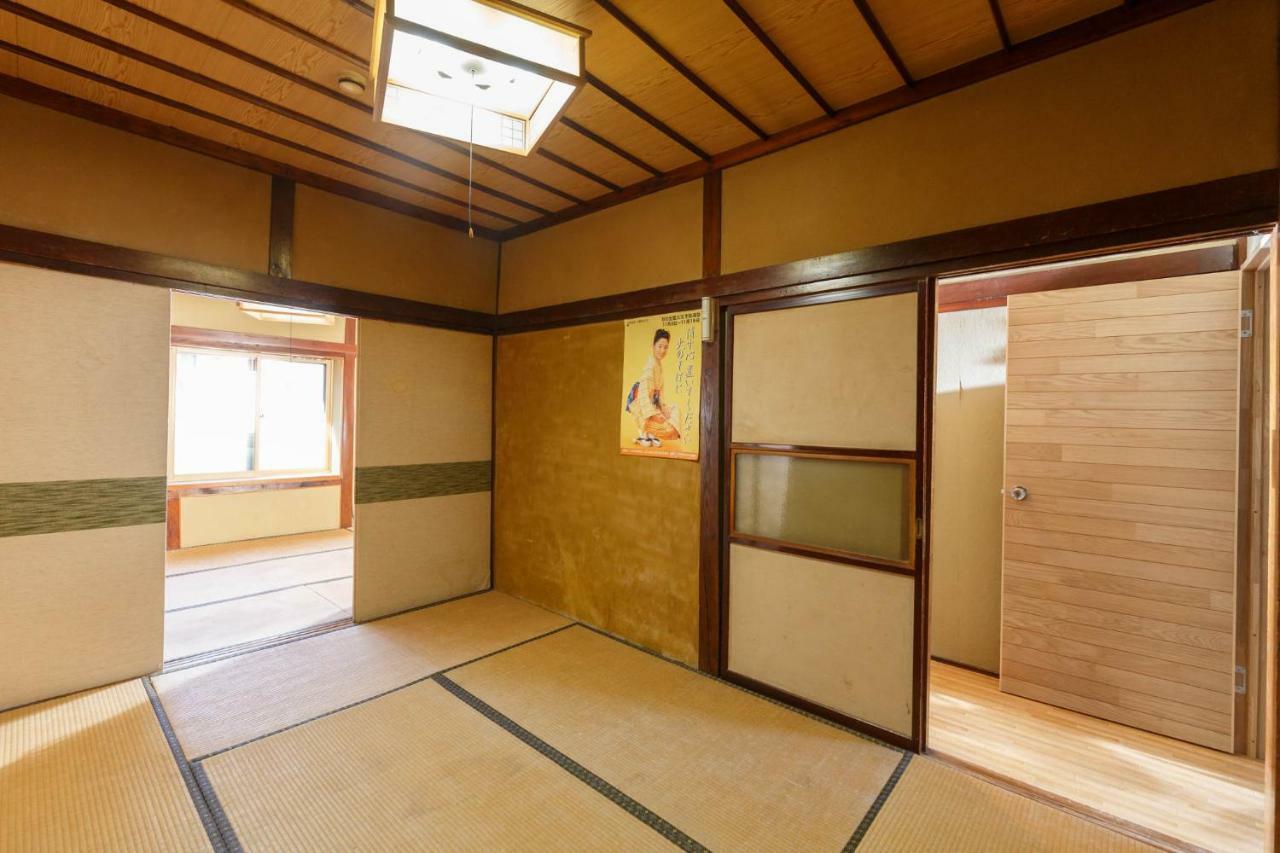 柏屋旅館＜シェアハウス&ゲストハウス＞ Saku Exteriör bild